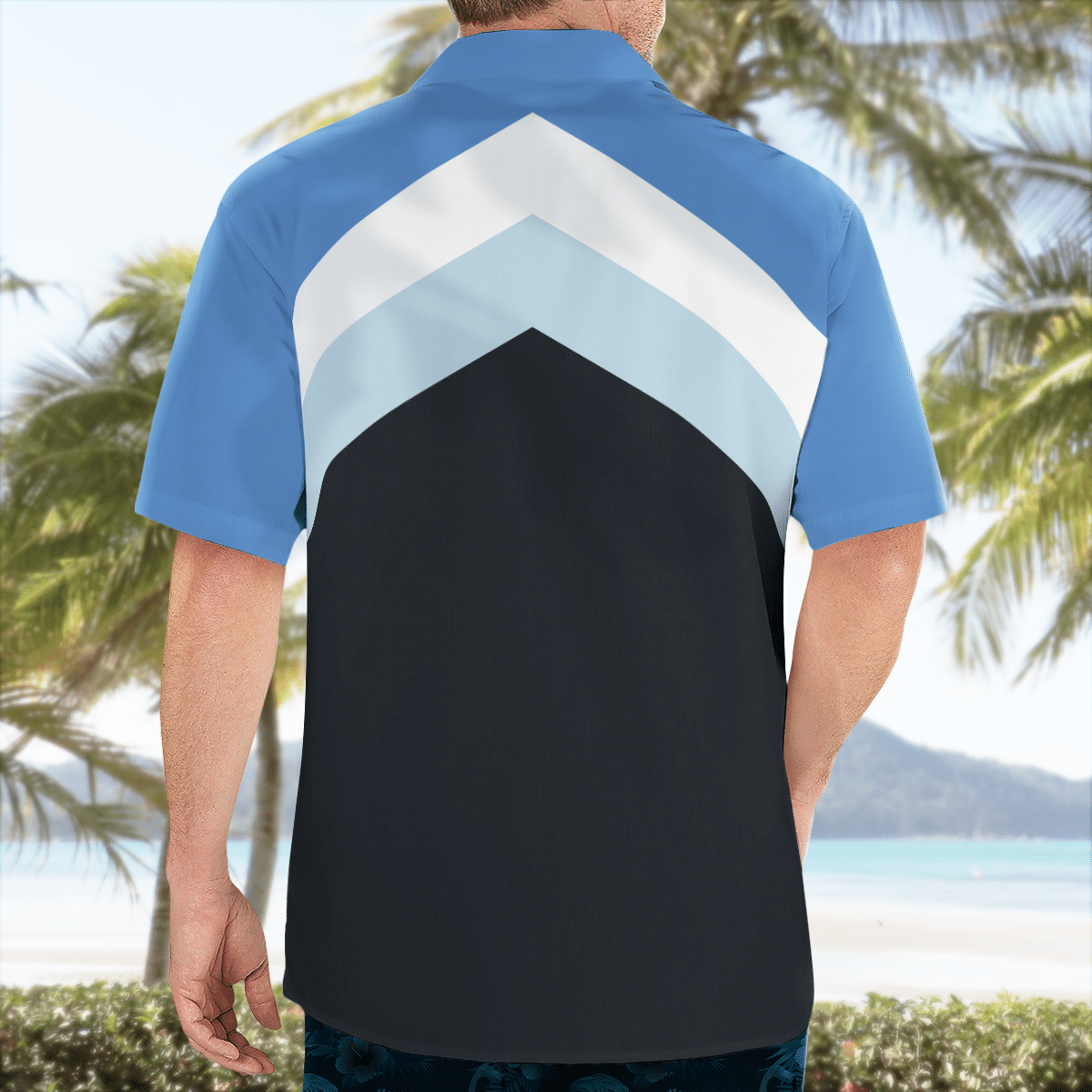 Tony's Shirt in Season 6 Episode 11 — image 5